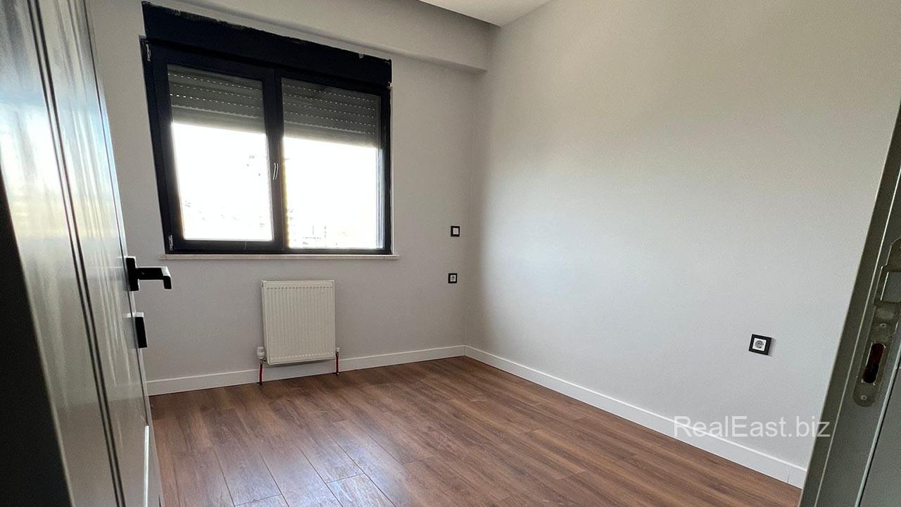 Modern Family Apartment with Sea View in Kartal